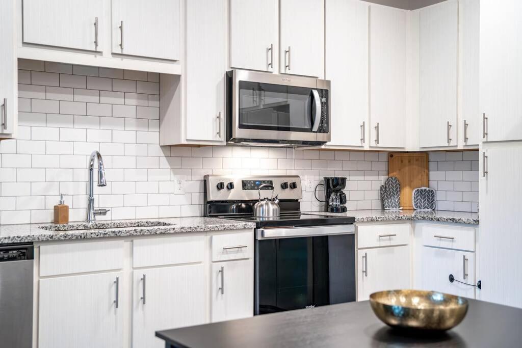 Complete Apartment ,10 Min To Parks Pets Allowed, Resort-Style Amenities Орландо Екстер'єр фото