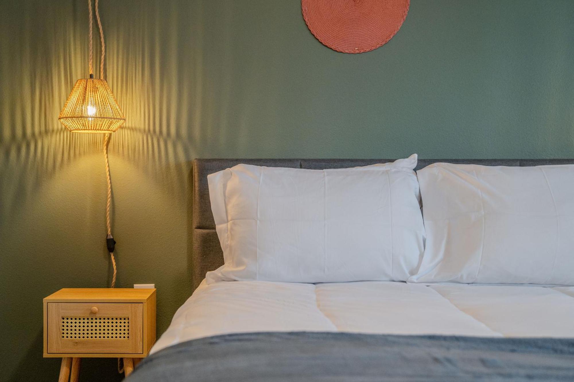 Complete Apartment ,10 Min To Parks Pets Allowed, Resort-Style Amenities Орландо Екстер'єр фото